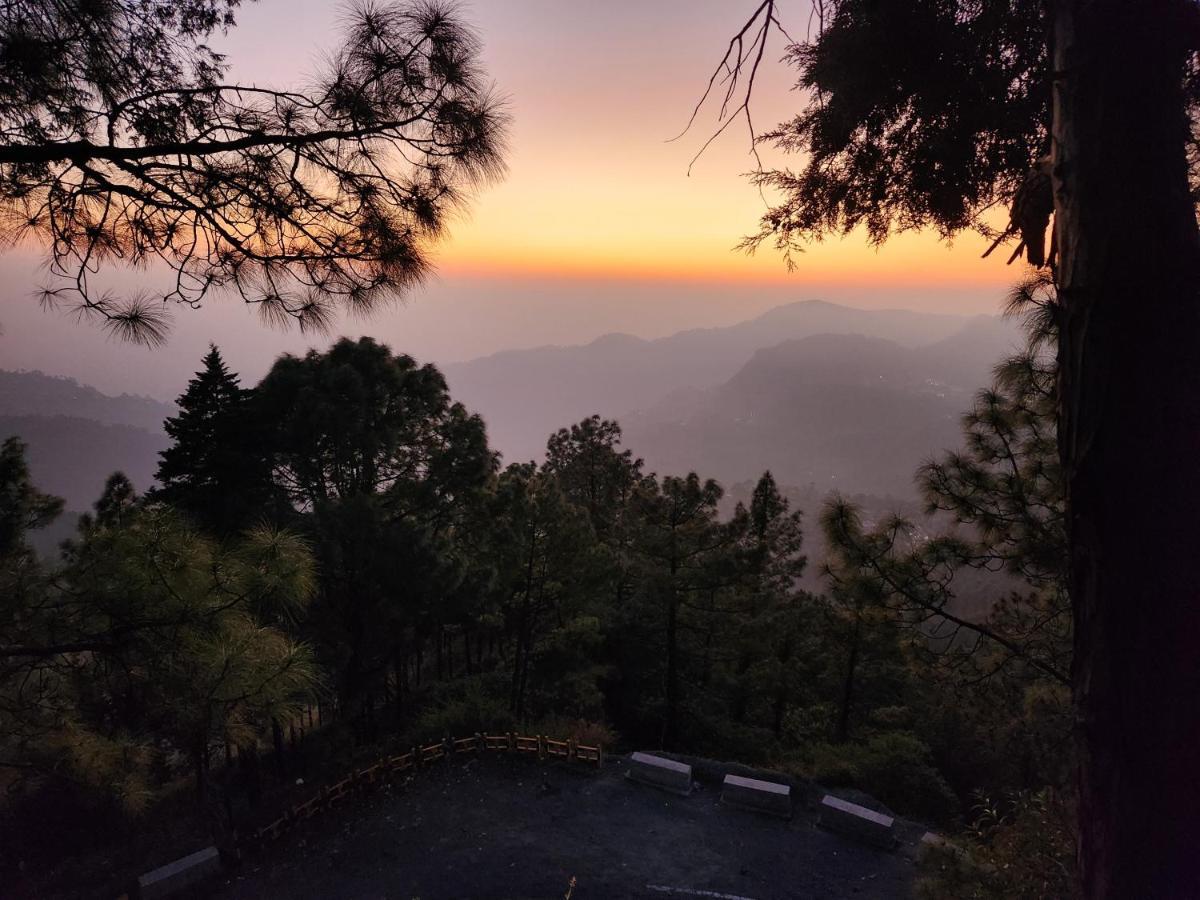 Mountain Golden Ray Apartamento Mukteshwar Exterior foto