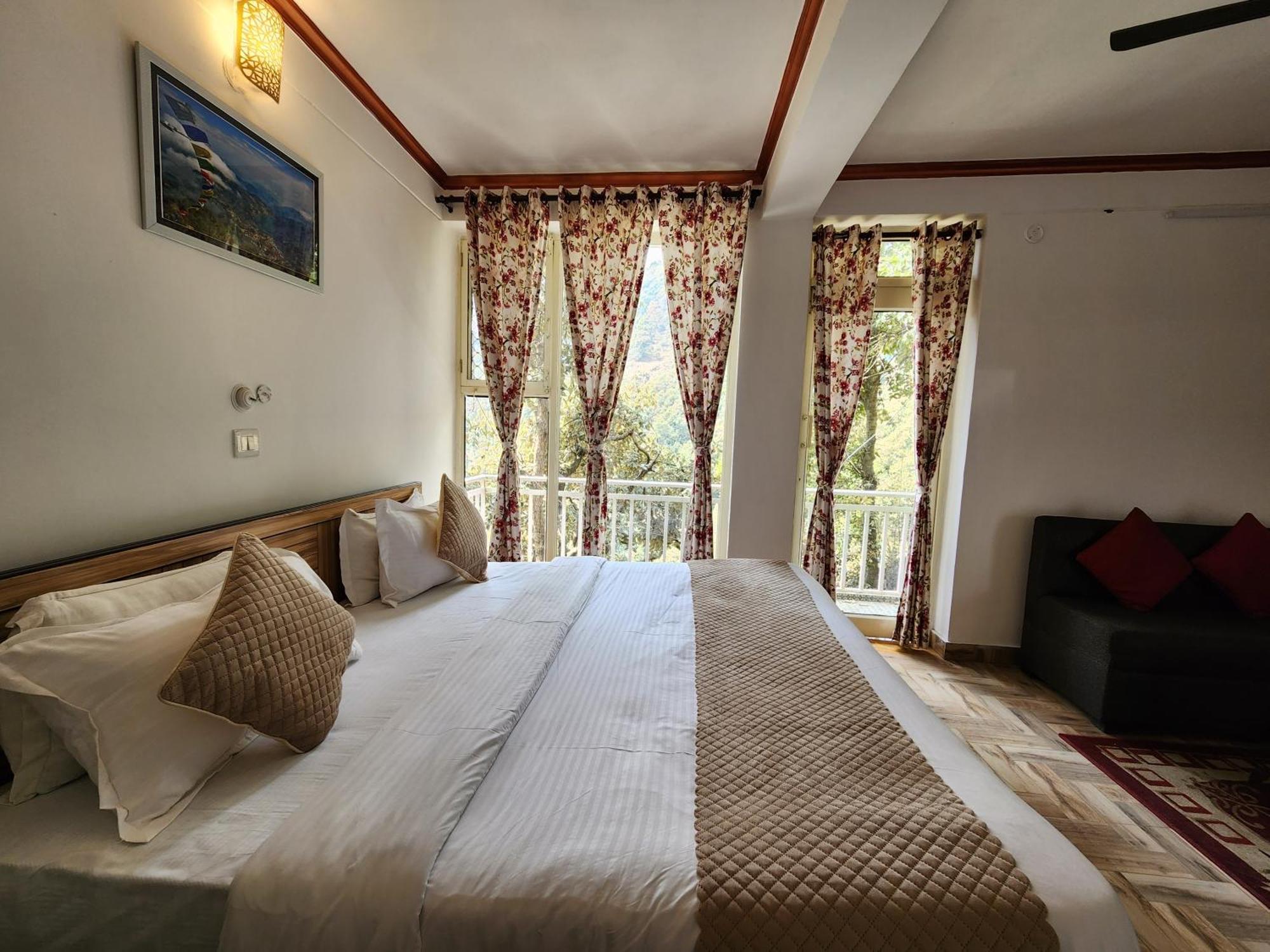 Mountain Golden Ray Apartamento Mukteshwar Exterior foto