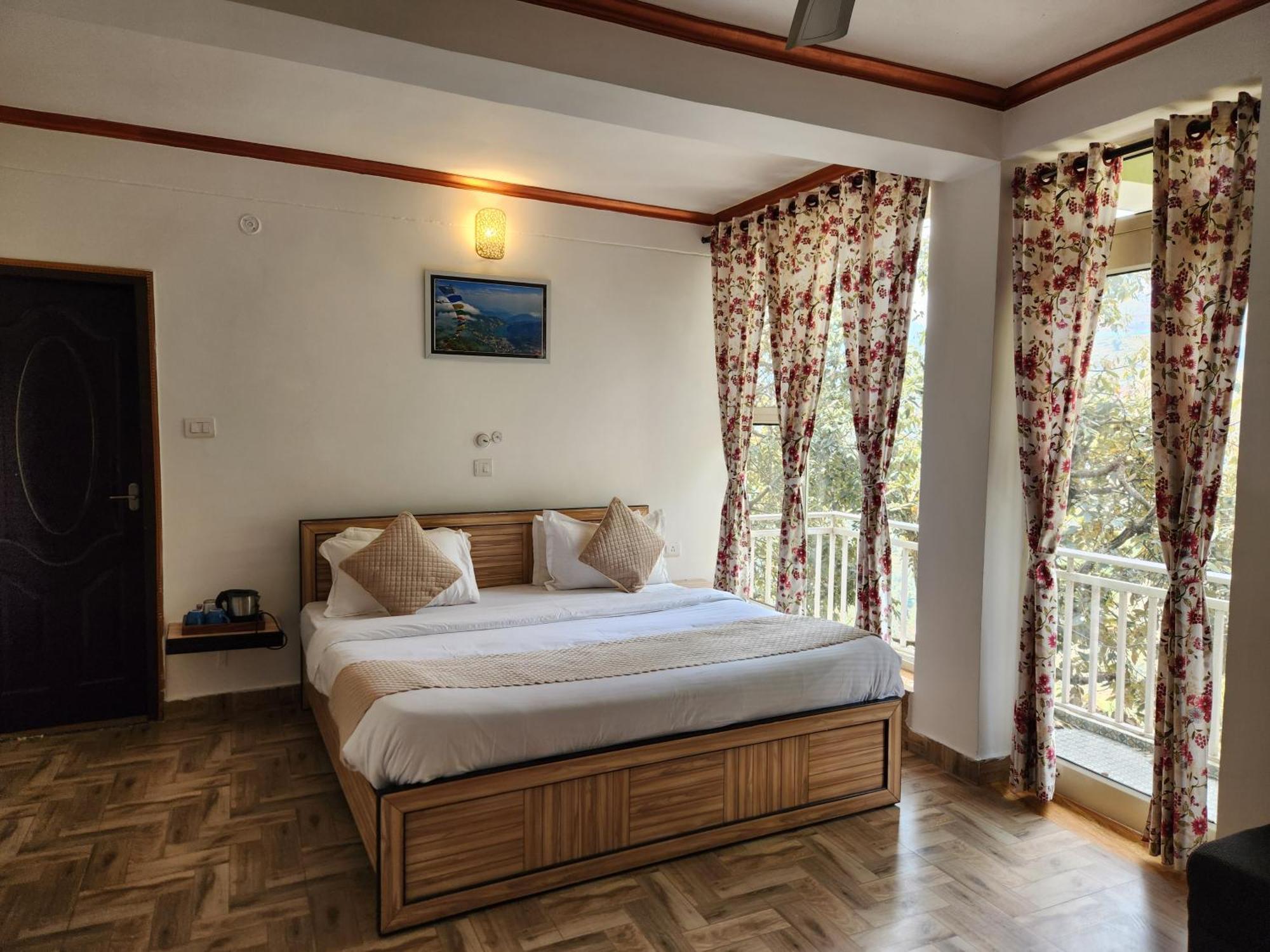 Mountain Golden Ray Apartamento Mukteshwar Exterior foto