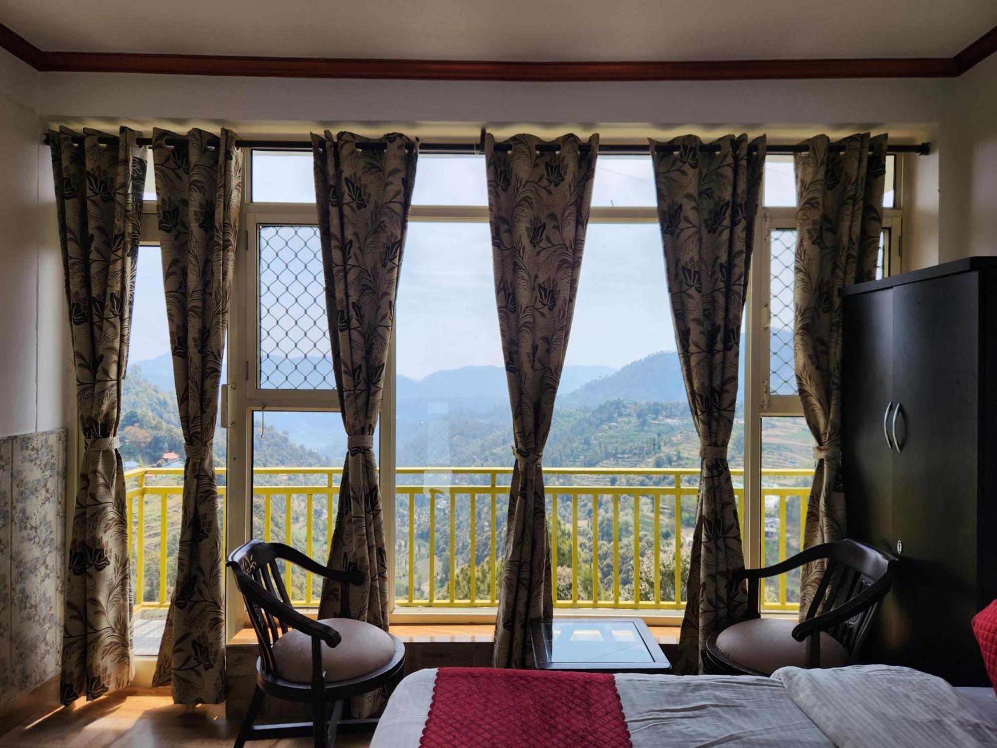 Mountain Golden Ray Apartamento Mukteshwar Exterior foto