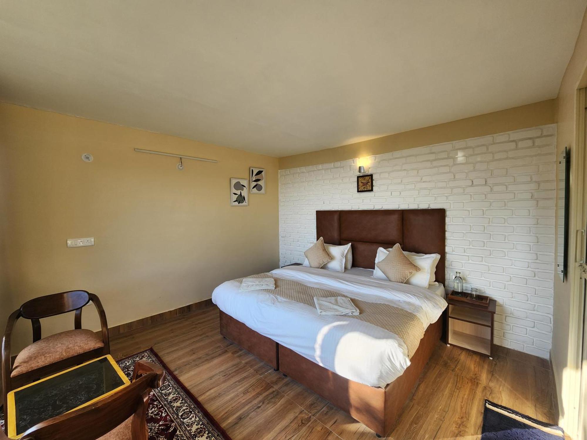 Mountain Golden Ray Apartamento Mukteshwar Exterior foto